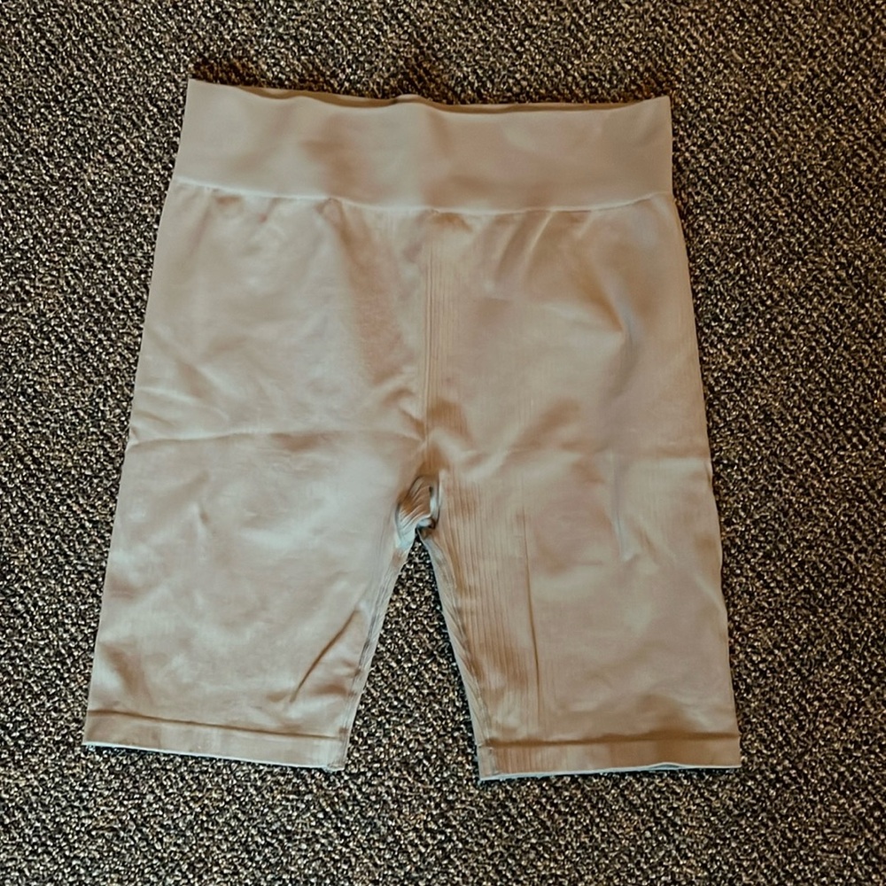 Ribbed bike shorts